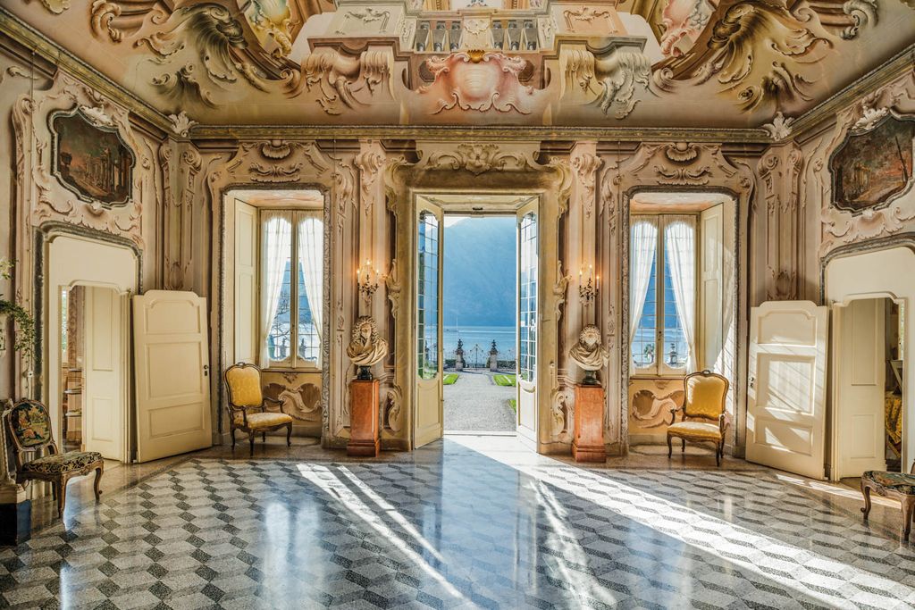 Villa Tremezzo Lake Como Italy OliversTravels 5