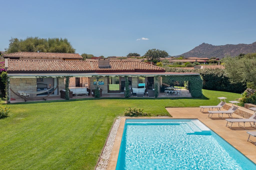 Viola Marina Sardinia Olivers Travels 1