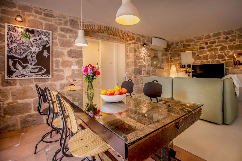 Villa Gimlet Dalmatia Coast Olivers Travels 4