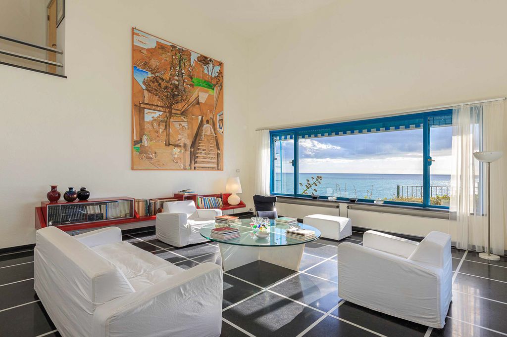 Casa Delle Favole Liguria Olivers Travels 3