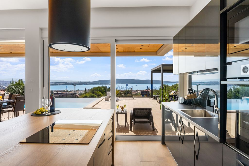 Villa Greene Croatia Dalmatia Coast OliversTravels 5