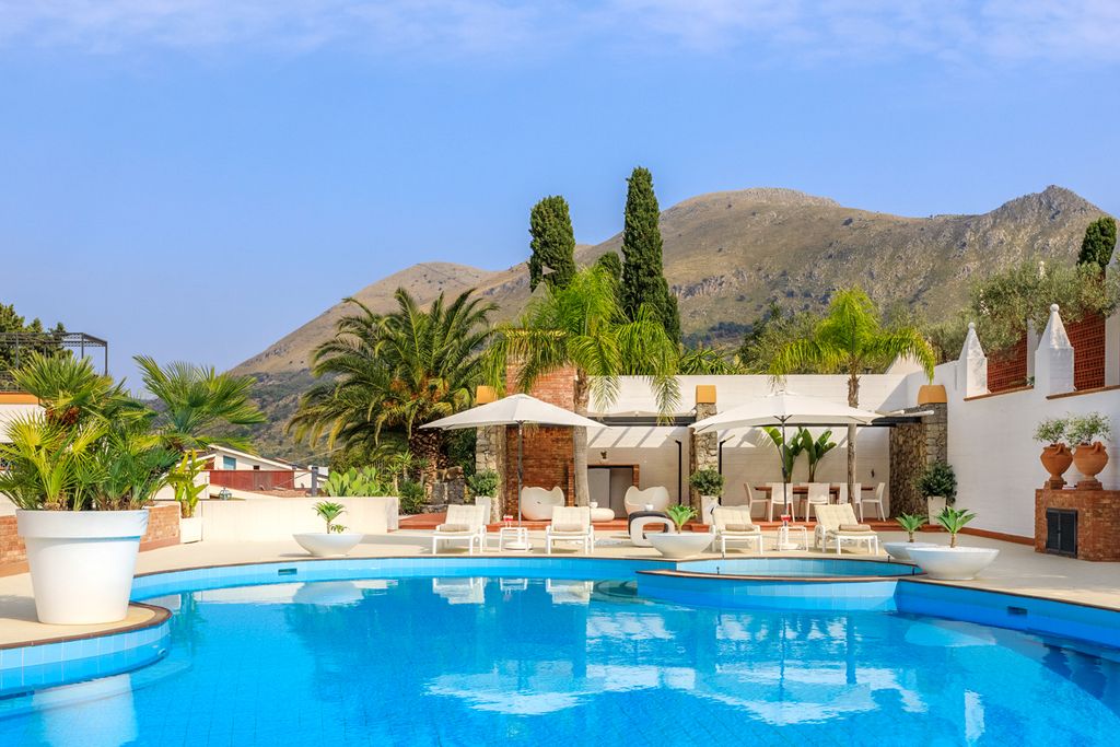 Villa Kentia Sicily Olivers Travels 1