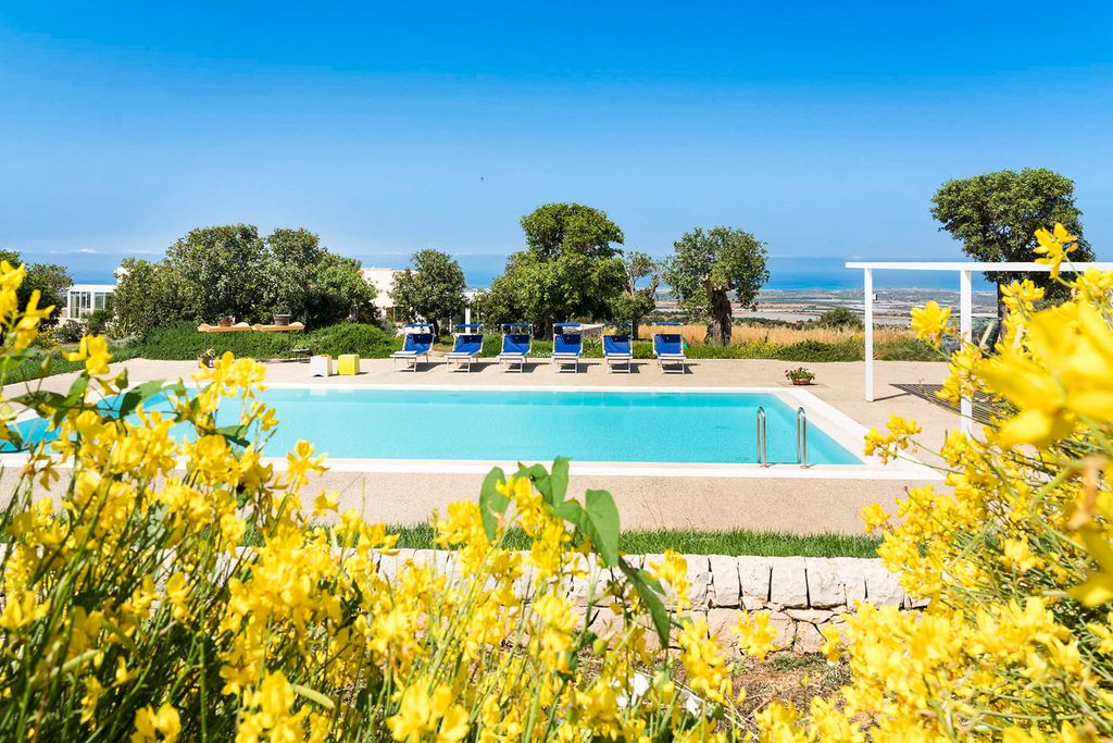 Villa Maria Carolina Sicily Italy OliverTravel 3