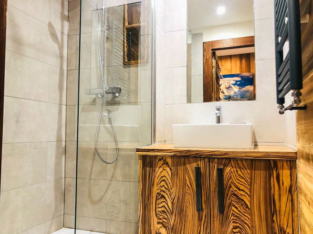 Apartment Noah Tignes Olivers Travels 5