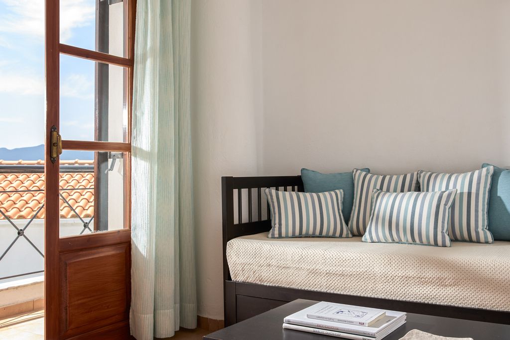 Villa Ethan Pelion Olivers Travels 5