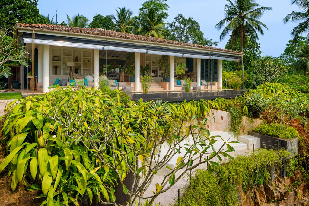 Hilltop Pavilion Sri Lanka Olivers Travels 2