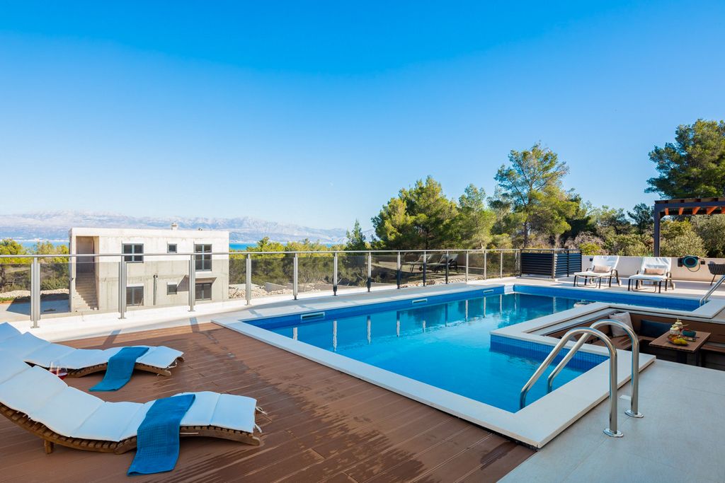 Villa Papalina Brac Olivers Travels 2
