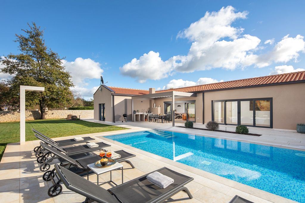 Villa Lokarda Istria Olivers Travels 2