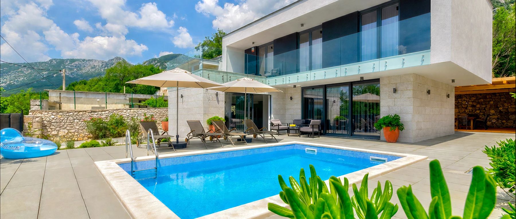 001 villa cipal kvarner olivers travels desktop center
