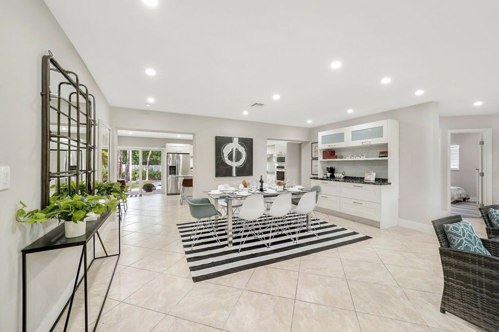 Flanigan House Fort Lauderdale Olivers Travels 4