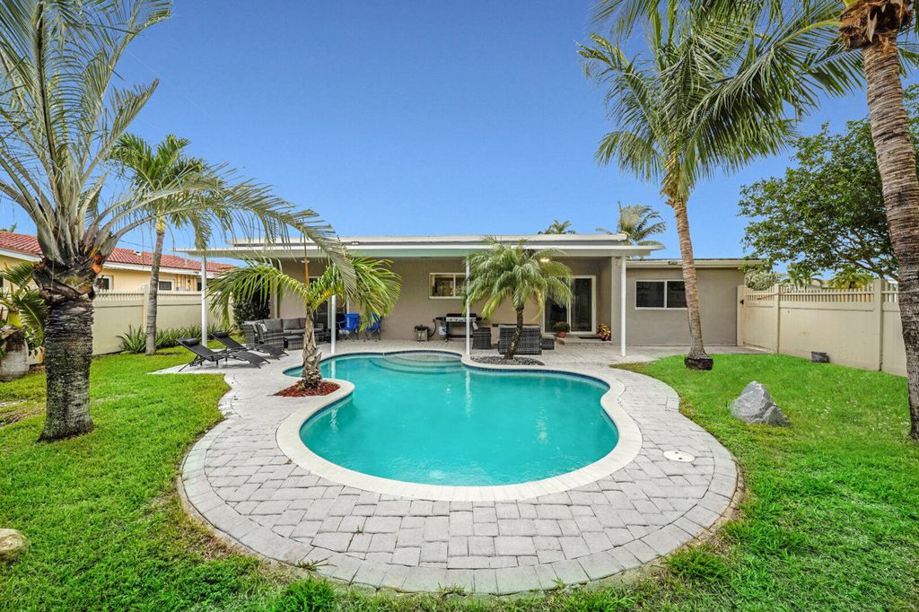 Flanigan House Fort Lauderdale Olivers Travels 1