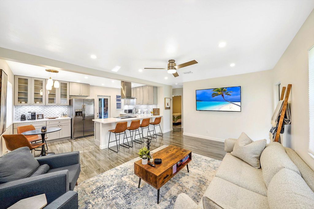 Oswald House Fort Lauderdale Olivers Travels 4