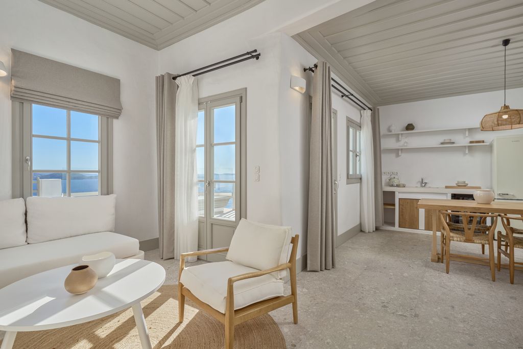 Gideon Suite Astypalaia Olivers Travels 4
