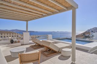Gideon Suite Astypalaia Olivers Travels 1