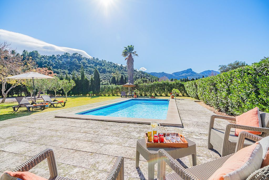 Villa Sonrosada Mallorca Olivers Travels 02