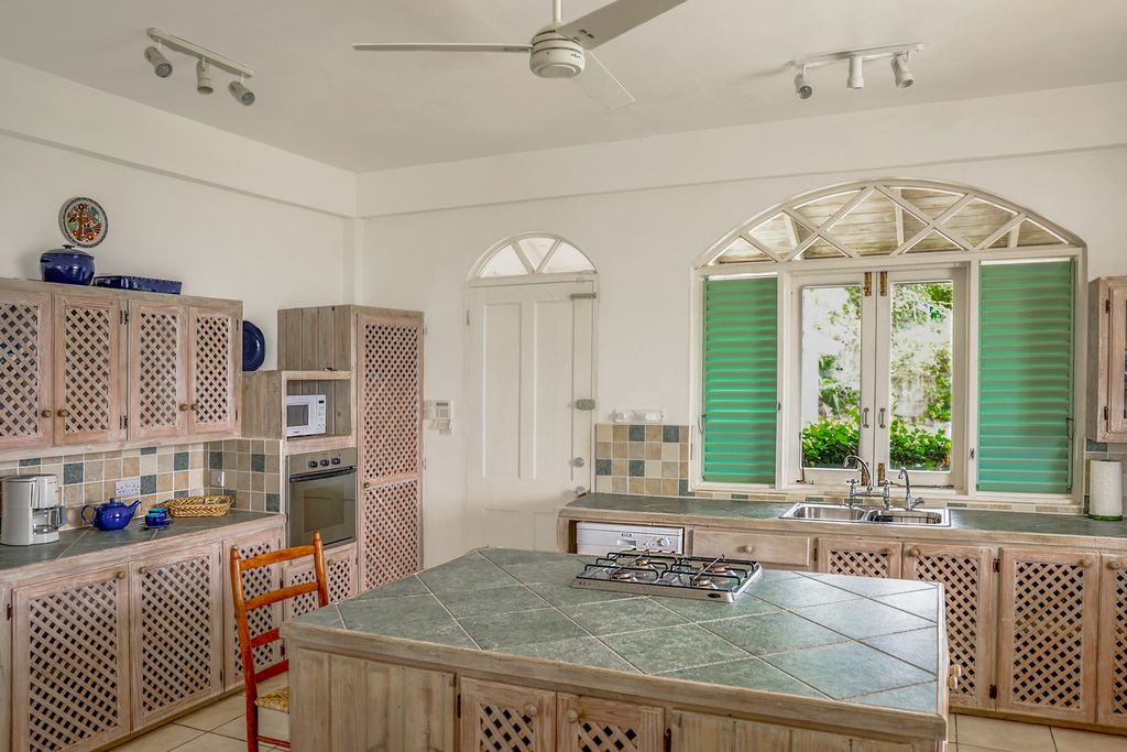 Zephyr Hill St Lucia Olivers Travels 5