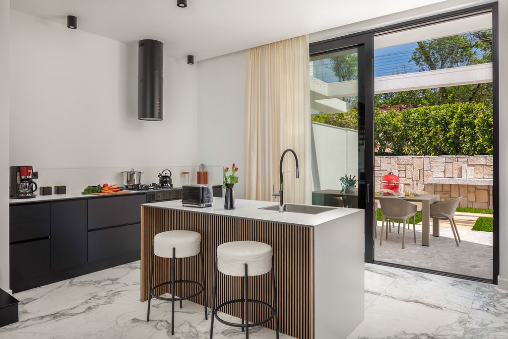 Villa Biscarelle Kvnar Olivers Travels 5