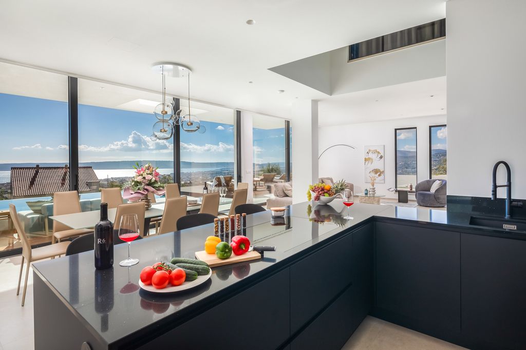 Villa Bacara Dalmatia Coast Olivers Travels 5