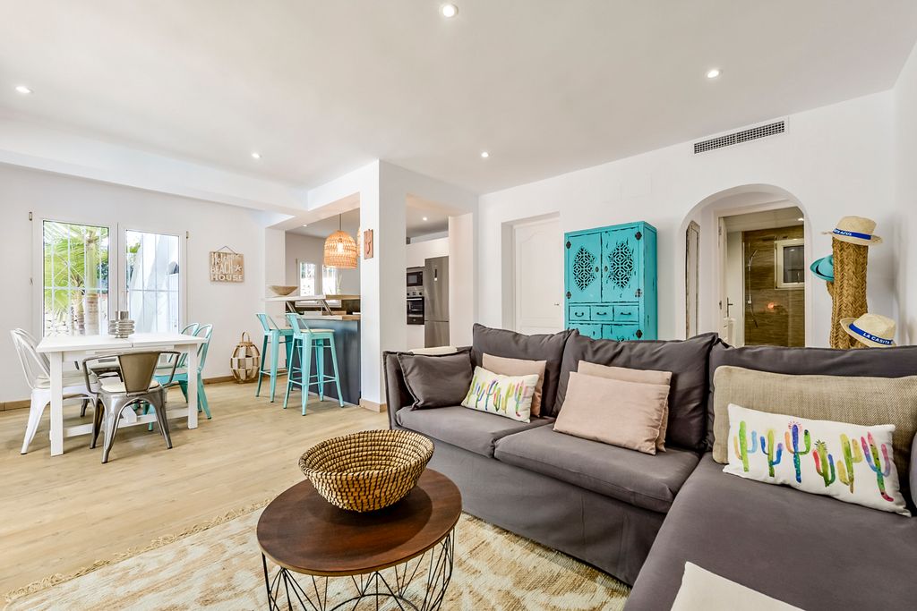 Villa Orlando Costa Blanca Olivers Travels 3