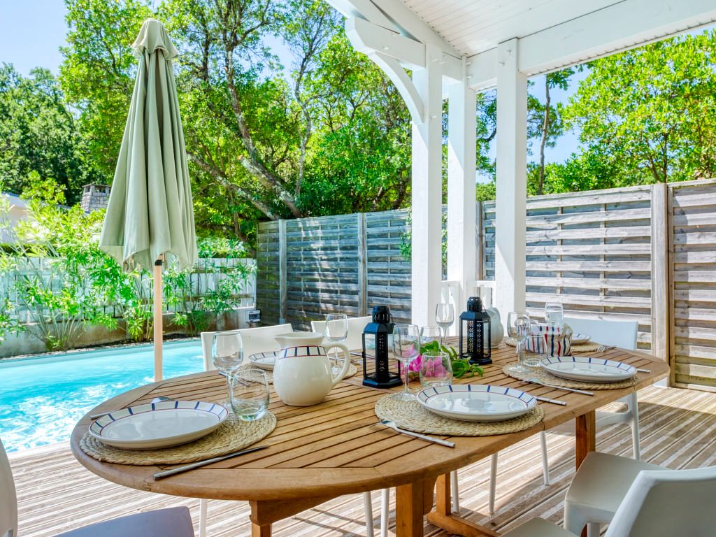 Maison Emeline Aquitaine Olivers Travels 2