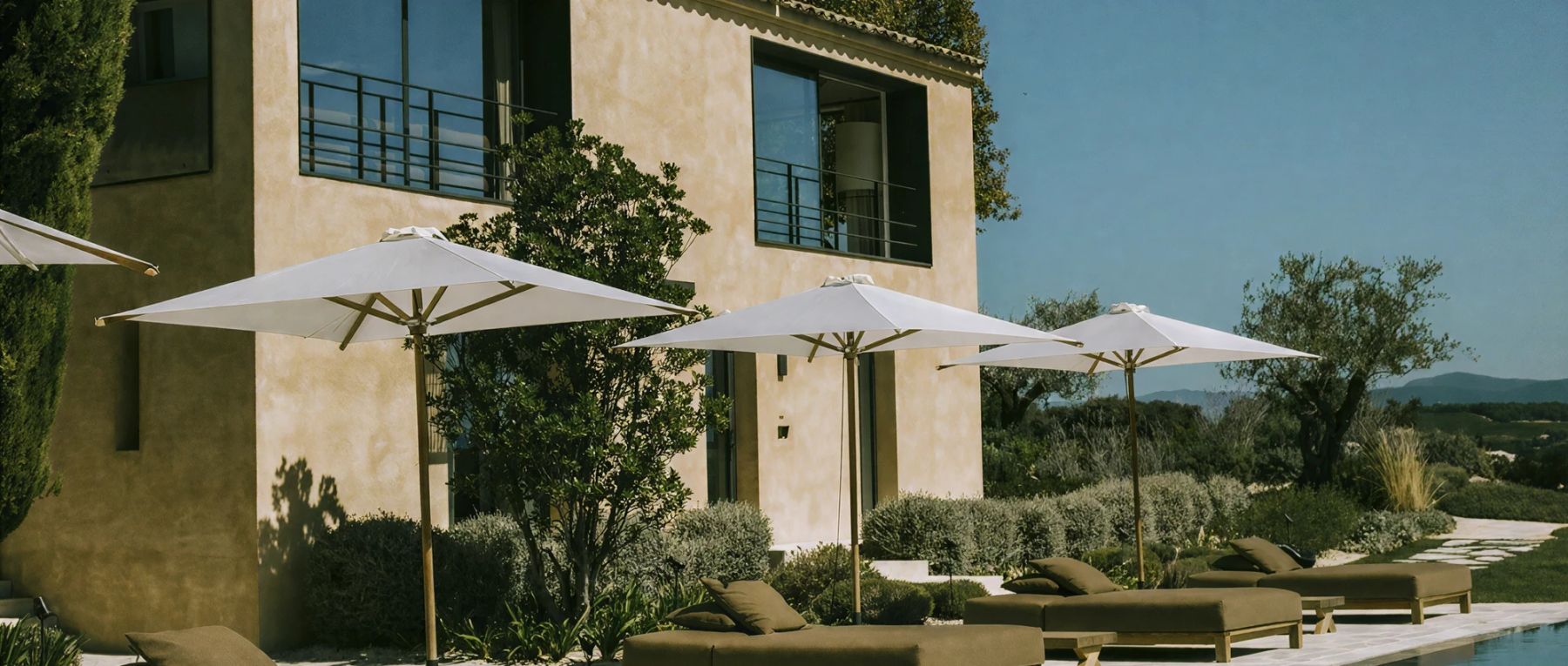 001 notre reve south of france olivers travels desktop center