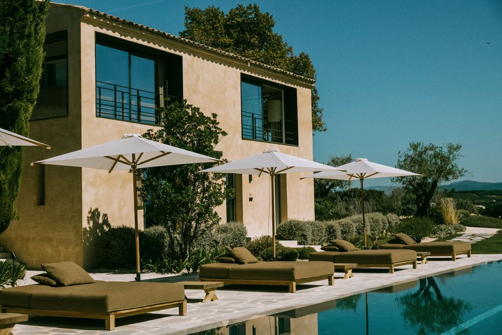 Notre Reve Provence Olivers Travels 1