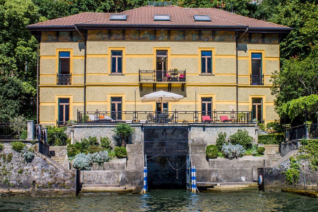 Casa Della Seta Italian Lakes Olivers Travels 1