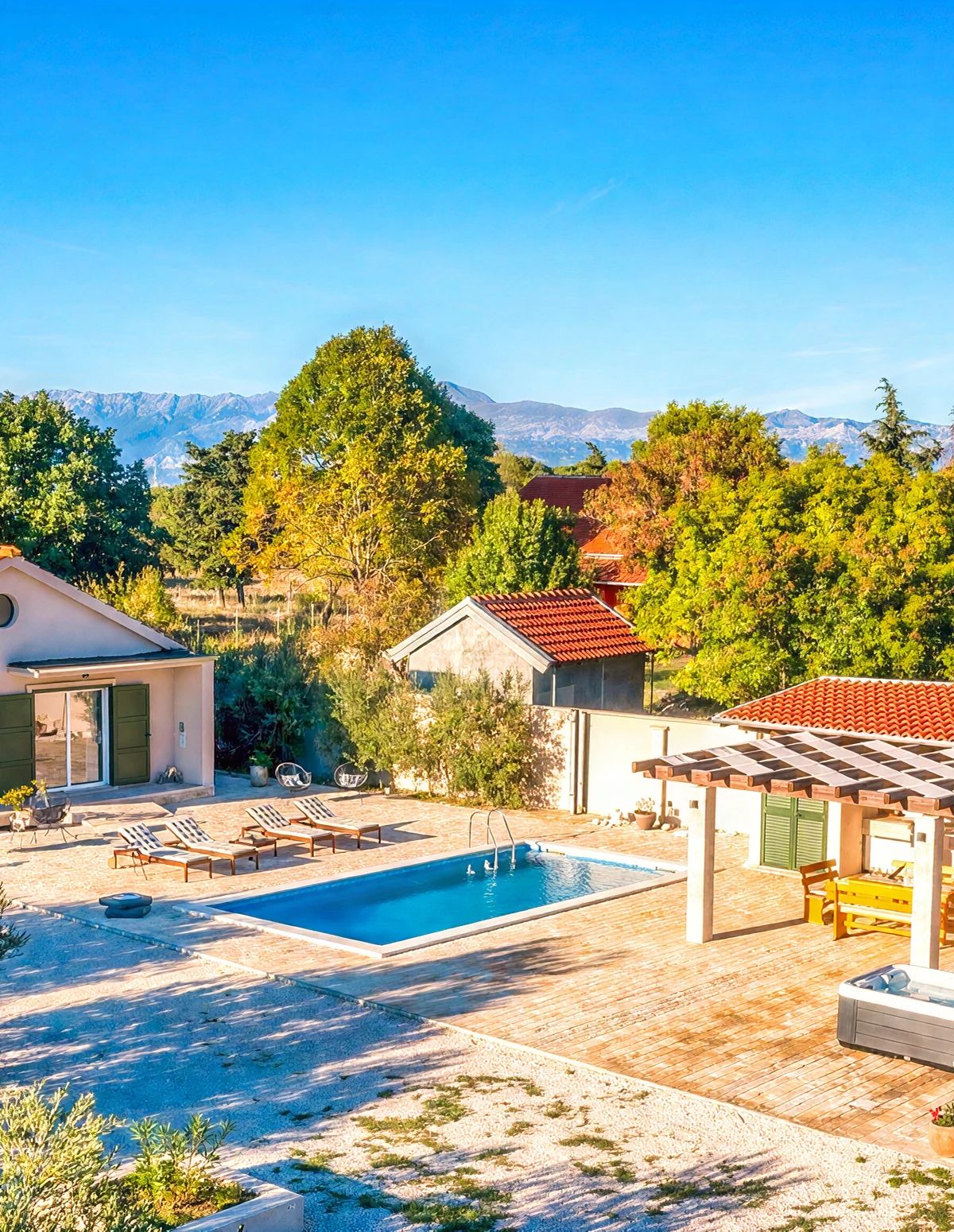 Villa ID-20776