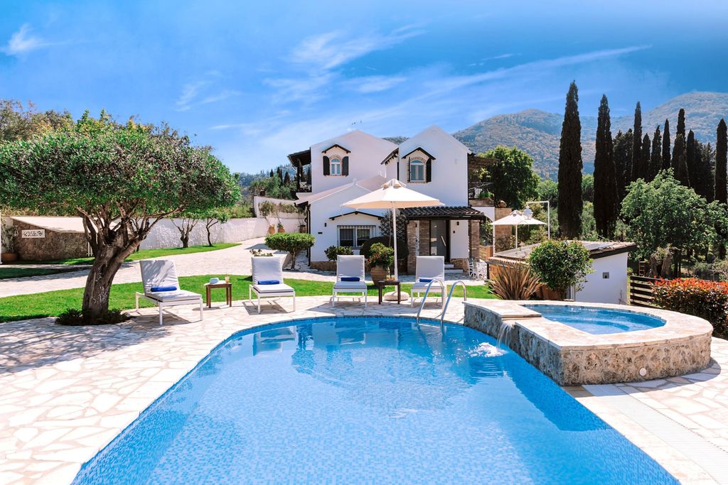 Villa Chiffon Corfu OliversTravels 2