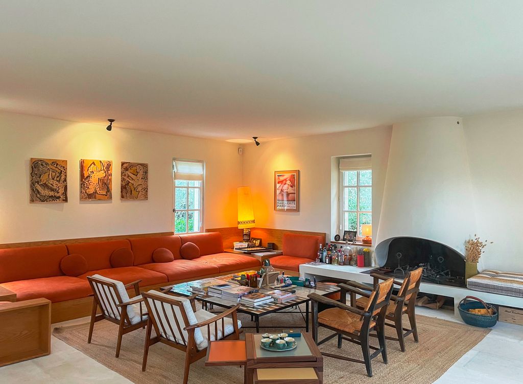 Maison Audrey Provence Olivers Travels 3