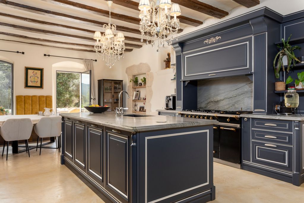 La Muntanya Magica Costa Brava Olivers Travels 4