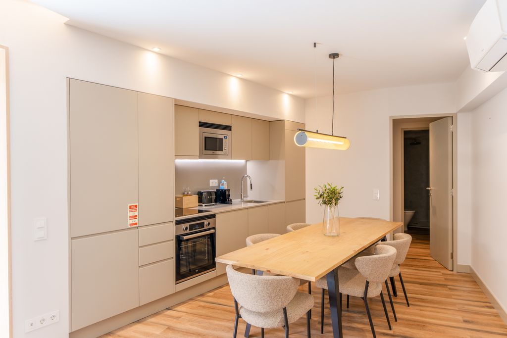 Apartment Pantaleon Porto Olivers Travels 3