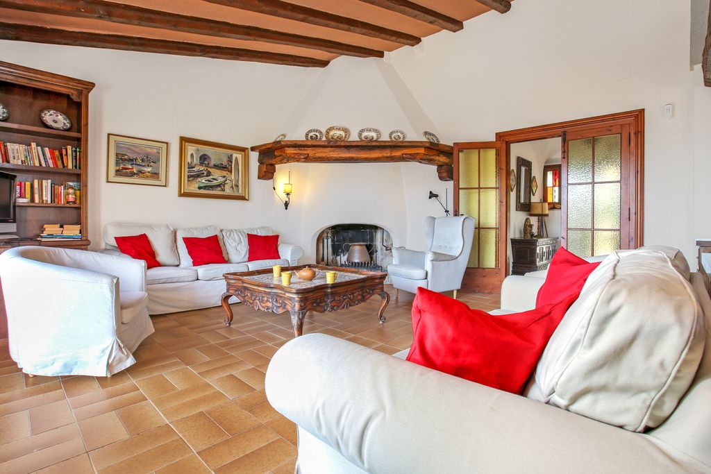 Casa Corronda Costa Brava Olivers Travels 3