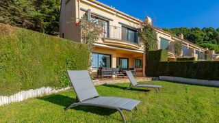 Brisas Uno Costa Brava Olivers Travels 1