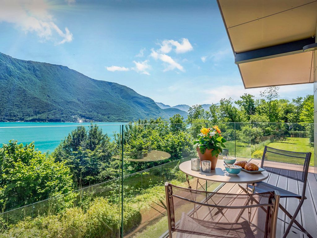 Chalet Chalereux Rhone Alpes Olivers Travels 3