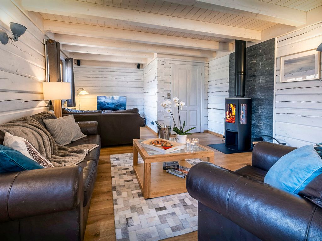 Chalet Houches Chamonix Olivers Travels 3