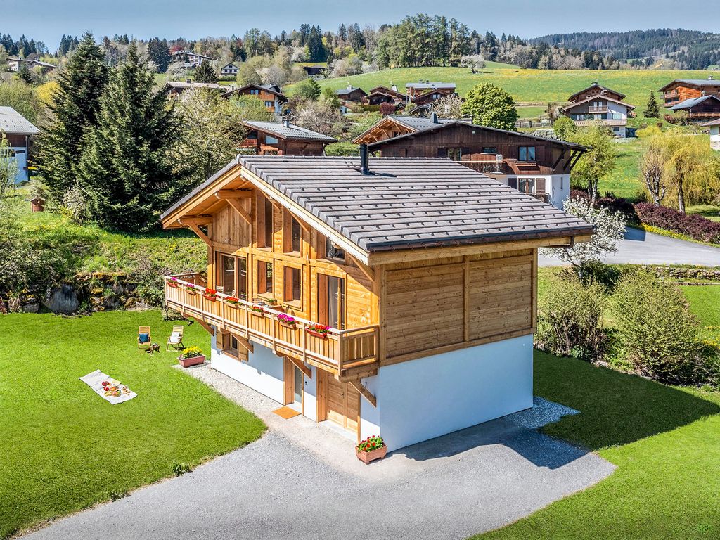 Chalet Breeze Combloux Olivers Travels 18