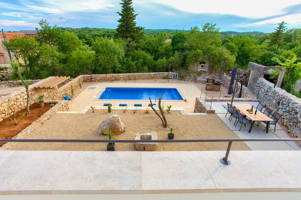 Villa Fanola Krk Olivers Travels 2