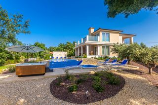 Villa Huda Krk Olivers Travels 1