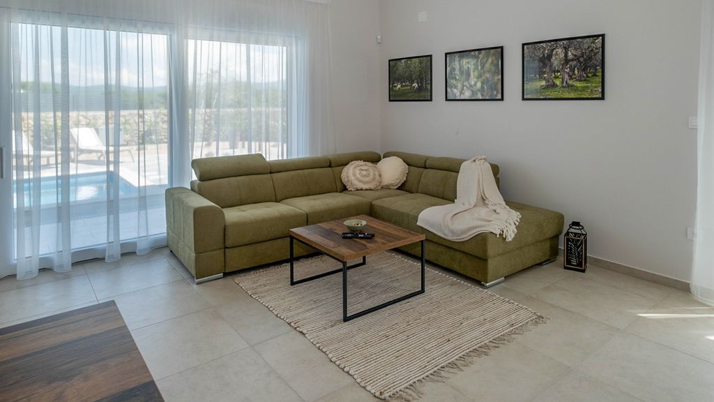Villa Trussardi Krk Olivers Travels 2