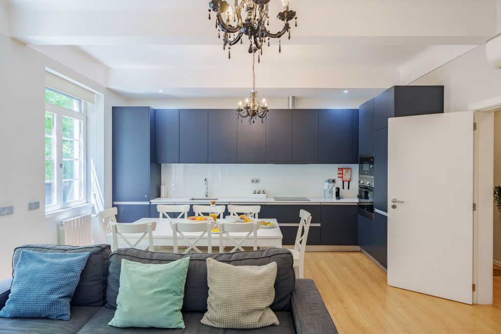 Apartment Saragossa Porto Olivers Travels 1