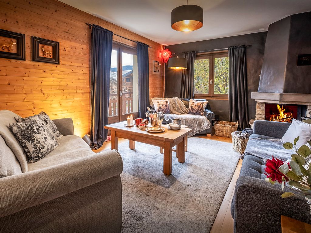 Chalet Alpenglow Morzine Olivers Travels 3