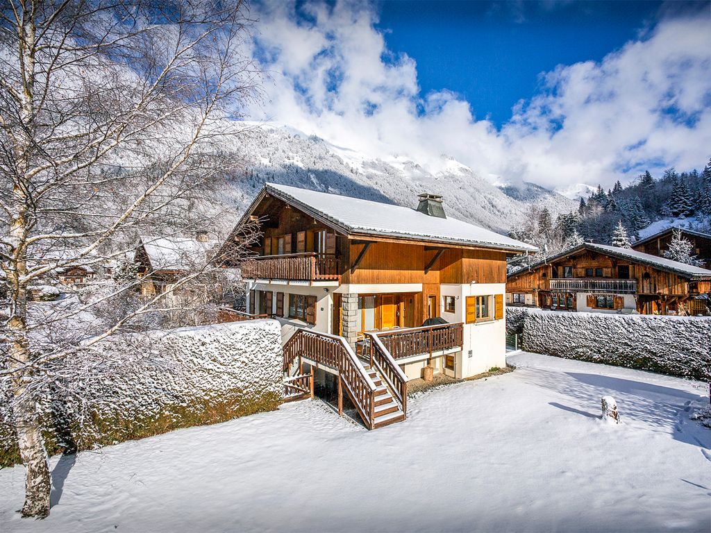 Chalet Alpenglow Morzine Olivers Travels 5