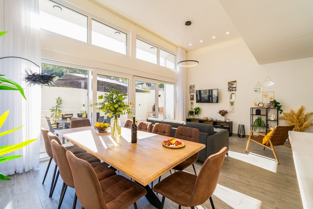 Villa Oriavella Dubrovnik Olivers Travels 03