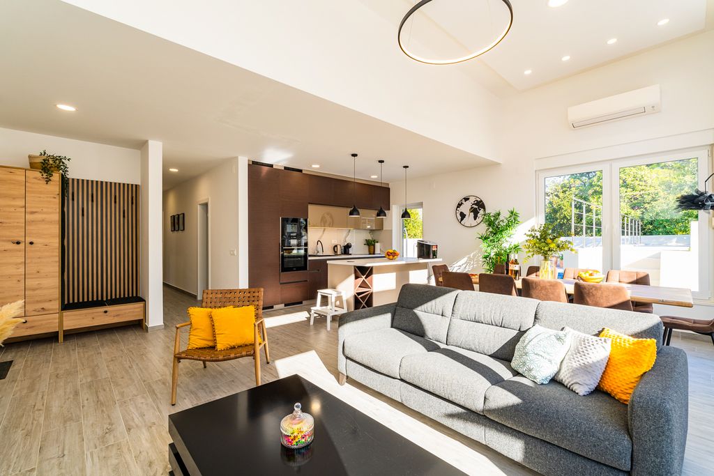 Villa Oriavella Dubrovnik Olivers Travels 04