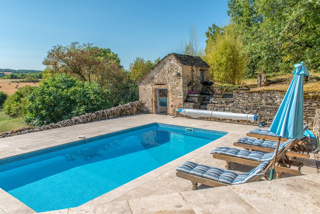 Maison Des Etoiles Midi Pyrenees Olivers Travels 7 01