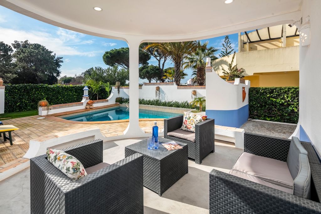Dal Al Vilamoura Vilamoura Olivers Travels 2