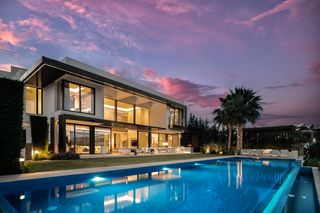 Villa Alqueria Golf CostaDelSol Olivers Travels 1
