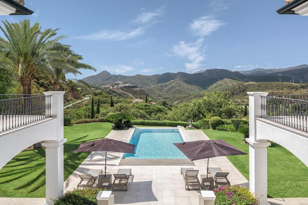 Villa Bisbala Costa Del Sol Olivers Travels 2
