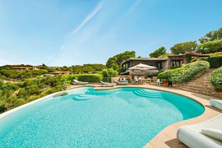 Villa Pietra E Legno Sardinia Italy OliversTravels 1
